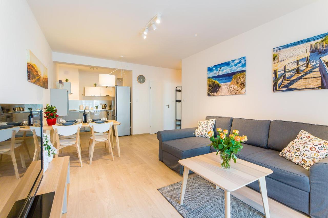 Feniks Spa Apartaments 12 By Jantar Apartamenty Kolobrzeg Bilik gambar